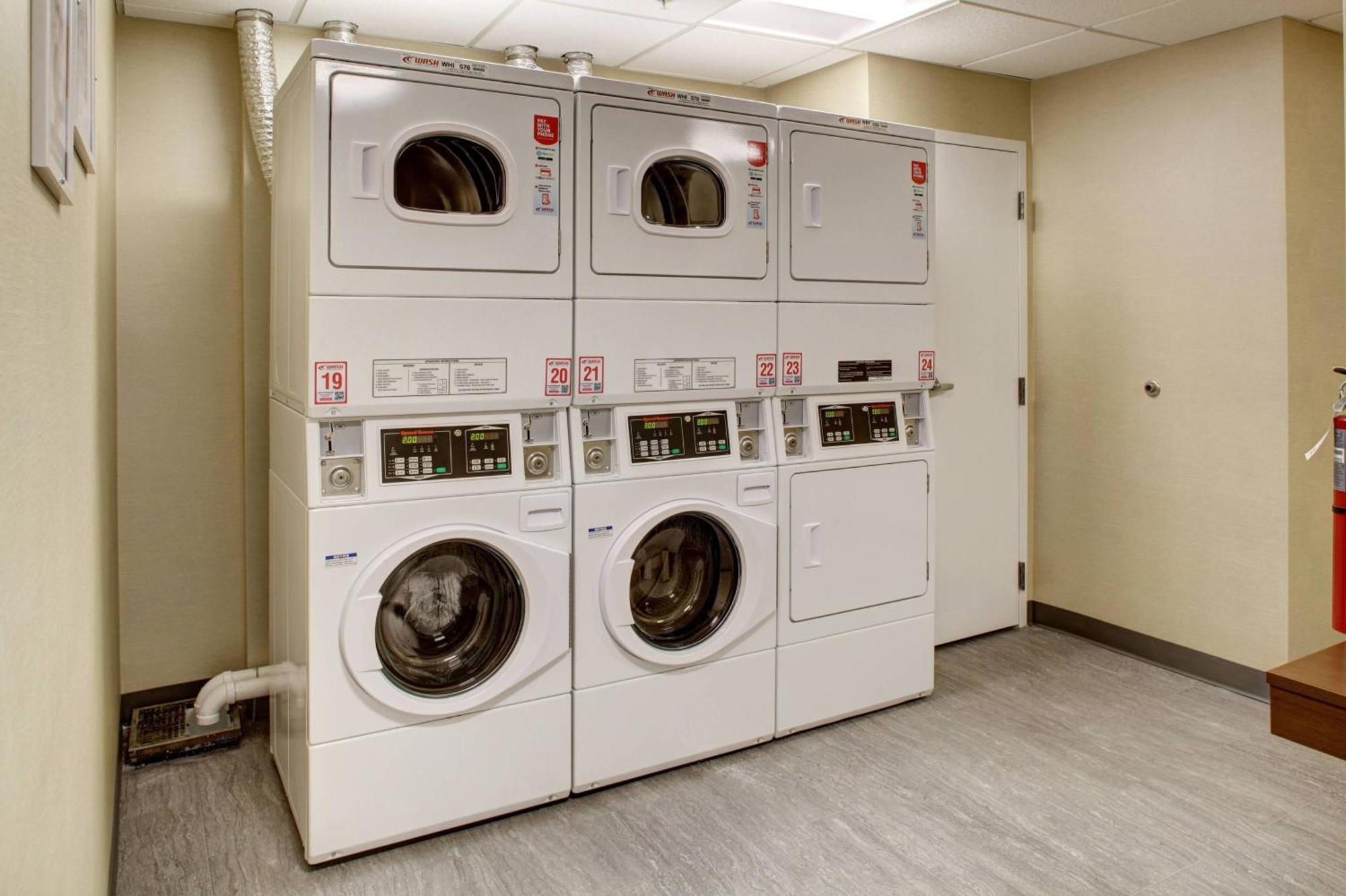 Residence Inn Fort Lauderdale Coconut Екстериор снимка