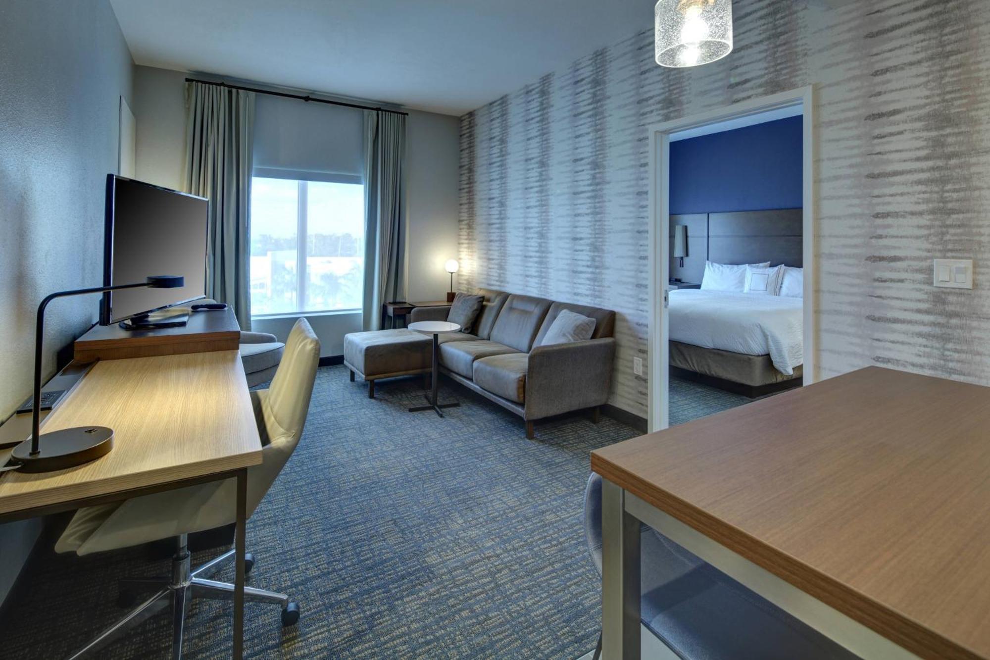 Residence Inn Fort Lauderdale Coconut Екстериор снимка